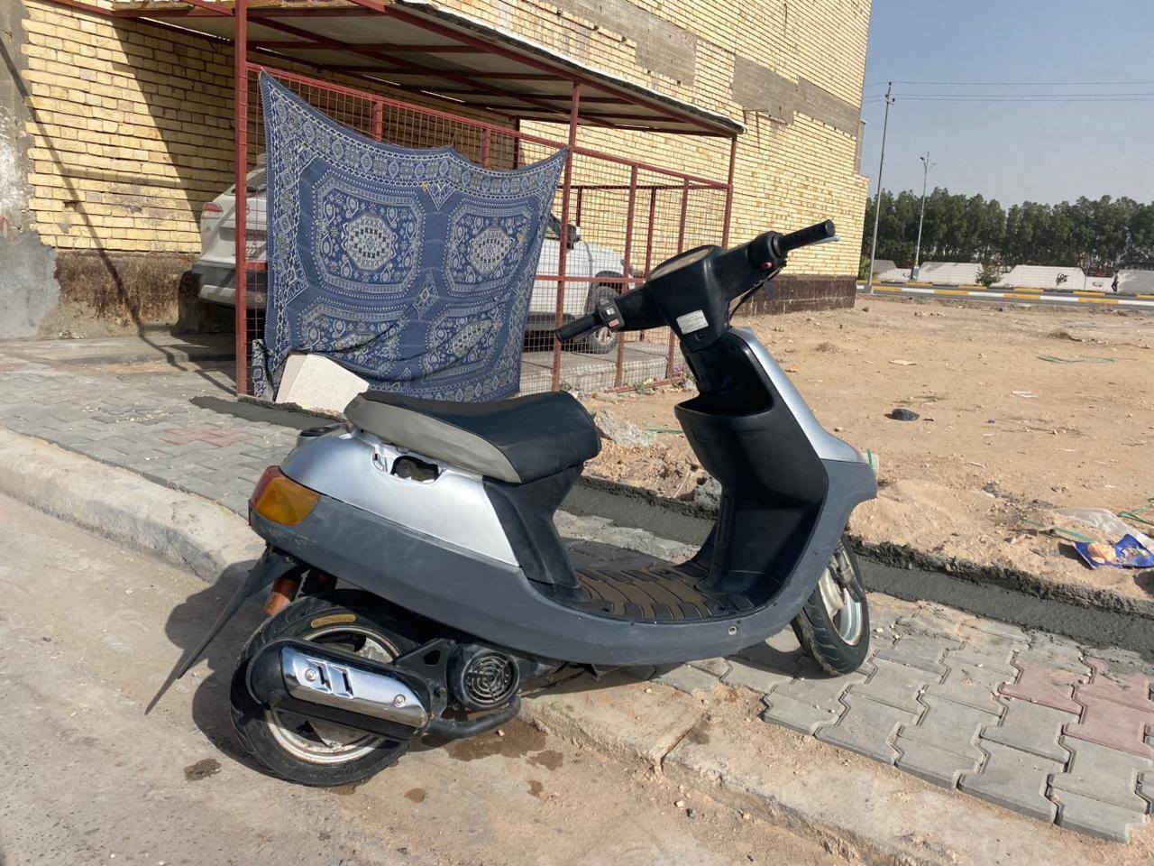 سلام عليكم دراجه بطه كربلاء ميلاد كلشي مابيه دراجه خير من الله سعر 225مجال حك جيه شراي بي خير ويدلل رقمي ***********
