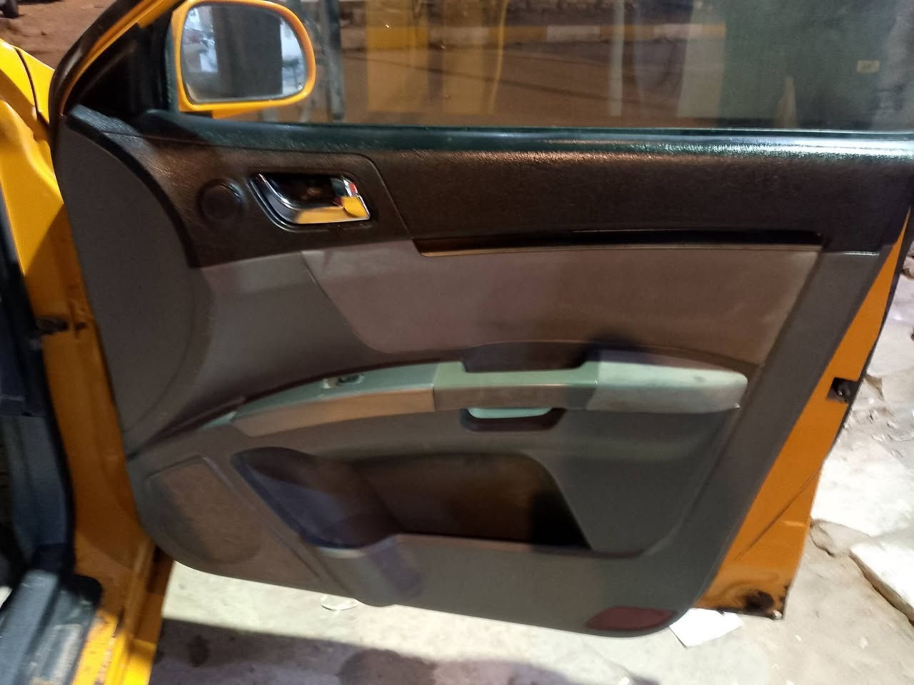 السلام عليكم ام كراند موديل 2014 مكينه وكير جدد لاتنقيص ولاتبخير حاويه بلاد تخم تاير جديد حدادايه جديده كهربائيات شغاله كلها دواخل مدوشمه جلد مسجل البدي بي خياسات قليله سماعات سستم كامل السياره جاهزه  سنويه ساقطه بل 2019 مامطلوبه مصرف حره تحويل مباشر مكاني ناصريه مركز السعر 16 وبيها مجال قليل استفسار ***********
