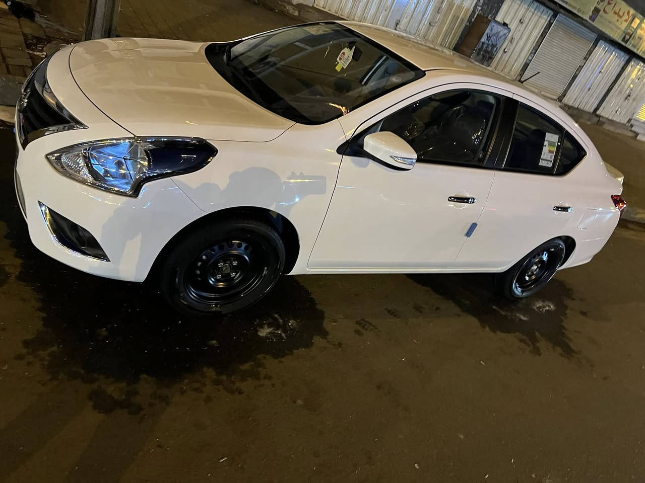 سلام عليكم سني موديل 2025رقم اربيل ابسمي كفاله عامه مدوشمه عام ماشيه6الف تبريد امامي خلفي تحكم جهتين شاشه السعر 128مكاني وره صيطره الشعب مبايل ***********ابو كرم
