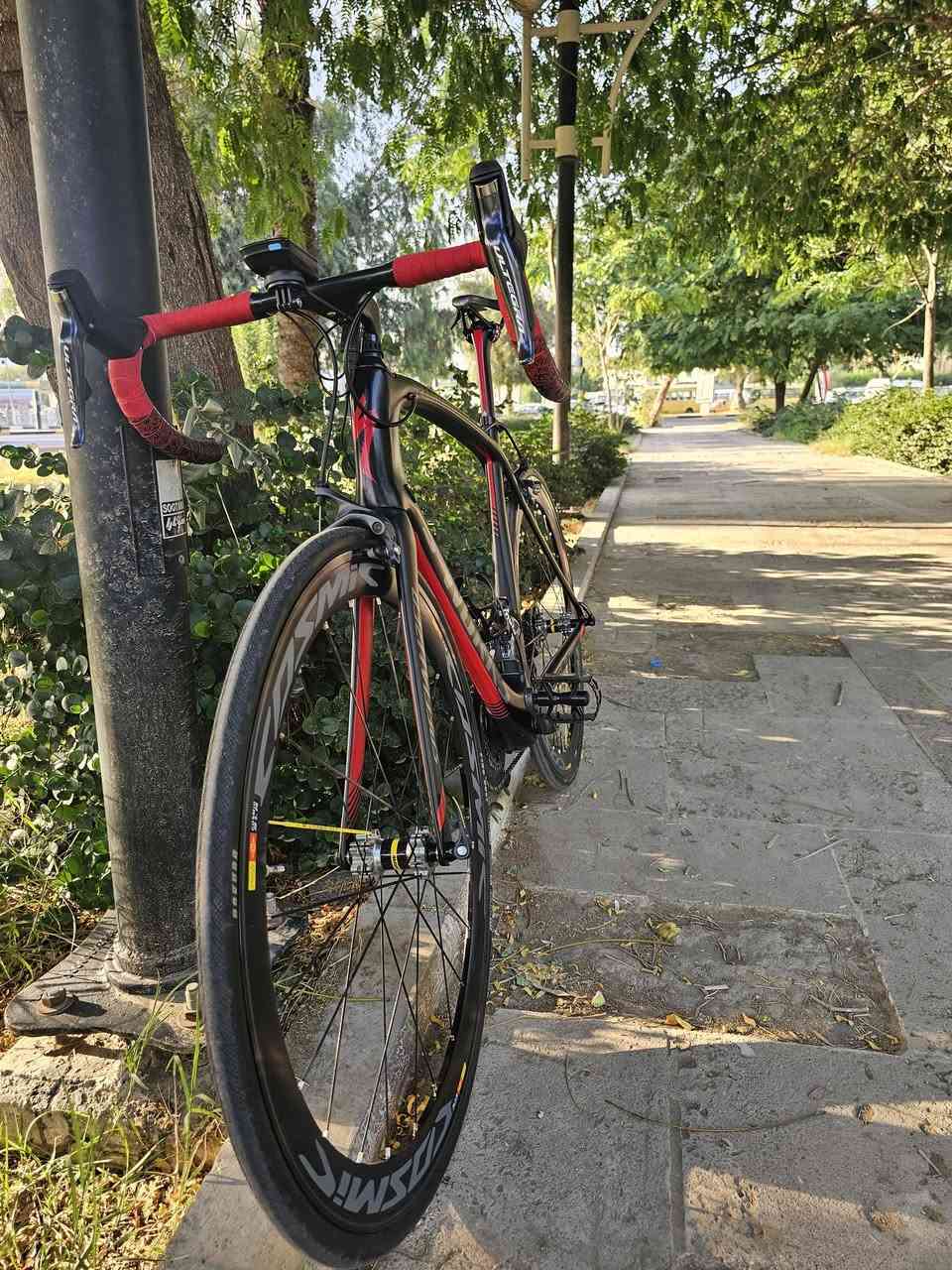 اعاده نشر بسبب الوعود الكاذبه 

مليونين و700 الف وبيه مجال للطيبين 😊

دراجه اورجنال شركه S-Works vange  2012-2014 
نوع متانه الكاربون FACT CARBON 11 R

نوع السستم كهرباء من
 شركه شيمانو اوالتكرا R8050 ياباني اصلي 😘 

عدد السرعات 11 خلفي 
2 امامي 

الدراجه فول كاربون ما عدا الوياله نوع الوياله PRO COZMiC والوياله طرب فول الصوت جدا جدا عالي 6 بنط 😙😊

الحجم الفريم 54 من طول 172 الى 180 cm

واتساب ***********
