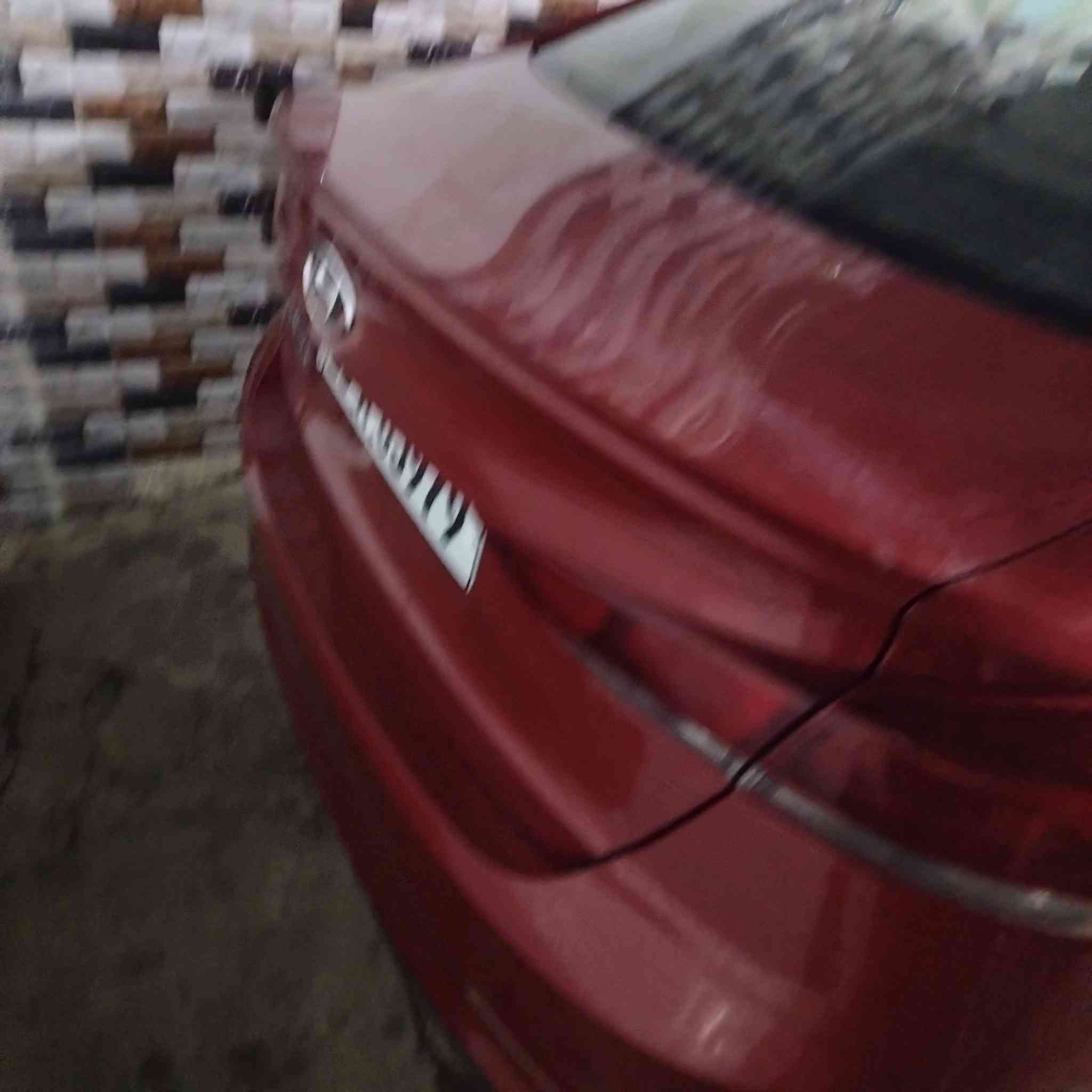 النترا لون احمر وارد أمريكي 2018 للبيع نص فول رقم ميسان باسمي سنوية ٢٠٣٠ المكان قلعة صالح *********** السعر 130 ورقه
