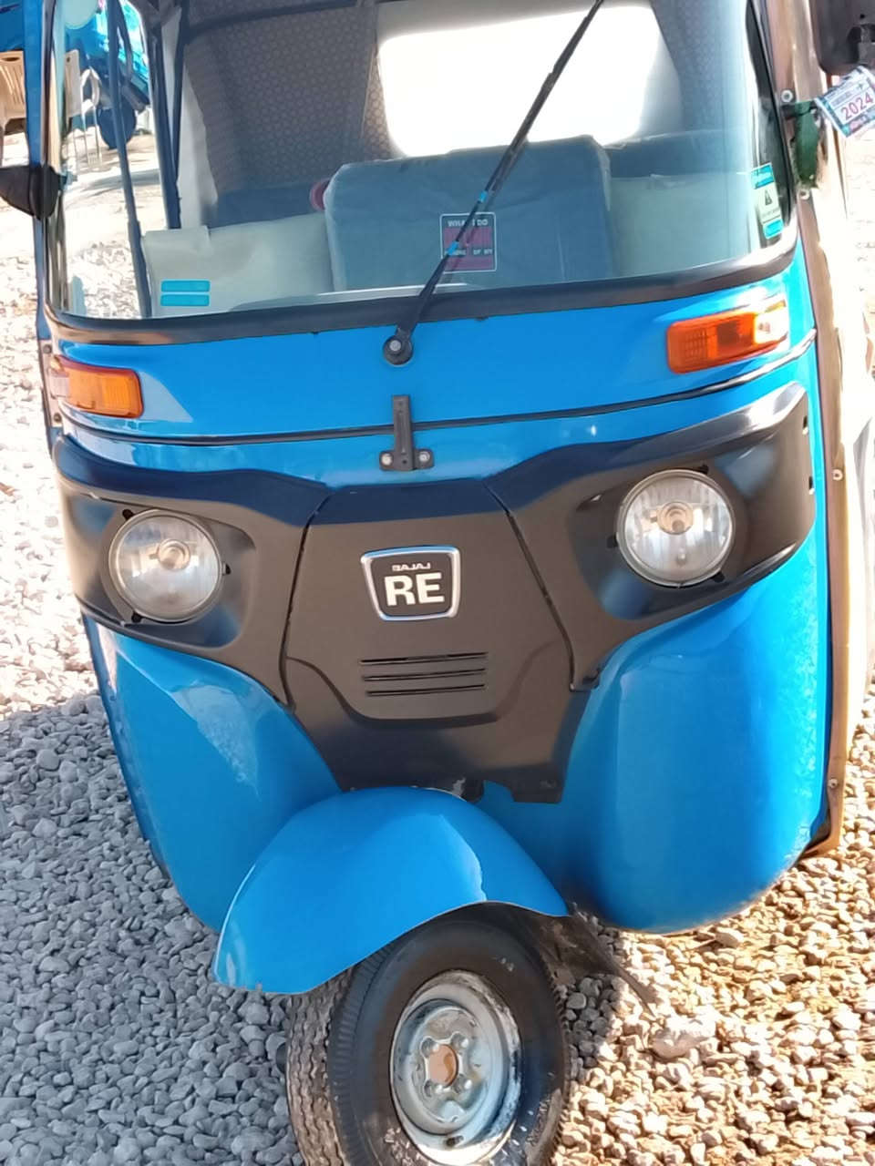 سلام عليكم تكتك موديل  21 رقم مكفوله كفاله عامه ماعده طخه يم لبك لايت تكتك خير من الله 
  الاتصال ***********
