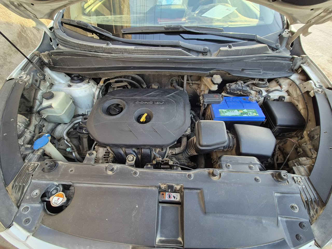 السلام عليكم توسان ٢٠١٤خليجي رقم نجف انكليزي سنويه ٢٩ مكينه وكير خير من الله السيارة 
متجايه والسونار مرفق وي الصور السعر ١٠٥ شرط التحويل الإتصال علي الأرقام التاليه *********** ***********
