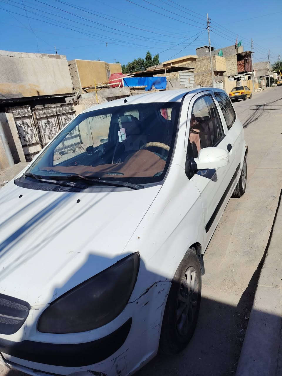 السلام عليكم
هونداي كيز ٢٠١٠
كير عادي
تك باب 
محرك ١٤٠٠
تبريد ثلج ❄️
تخم تاير جديد
سياره جاهزه
***********
سعر ٥٠

