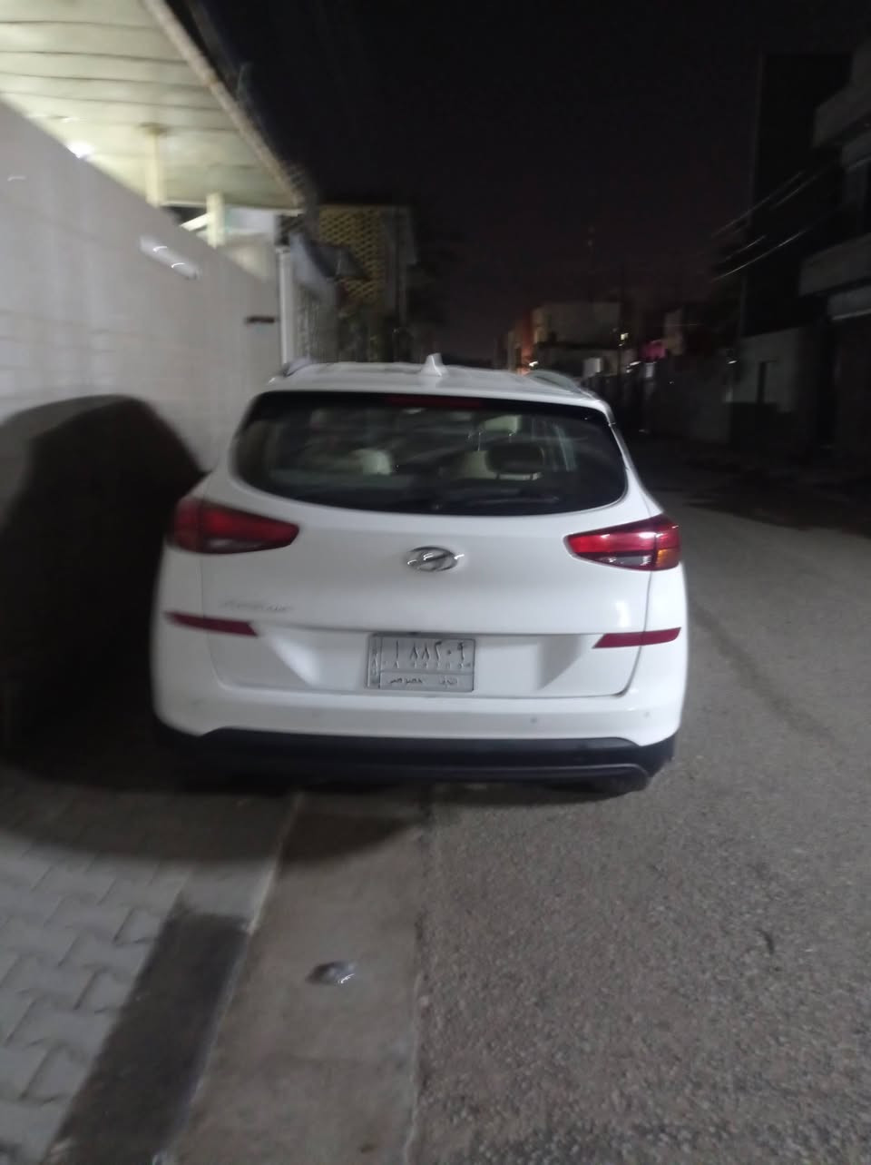 السلام عليكم
توسان 20 20
***********
السيارة فول ماعدا روف سلايد
