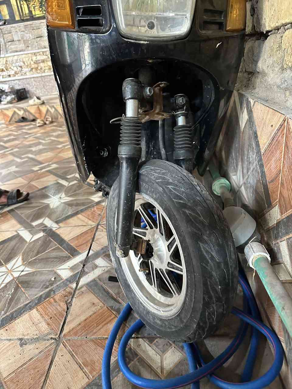 سلام عليكم دراجه بوليسي للبيع. دراجه رادله صدر كدام فقط شغالهاو رادله ترتيبات كهرباء


**إذا كنت صاحب هذا الإعلان وتريد حذفه لأي سبب، رجاءا أرسل رسالة إلى الدعم الفني**