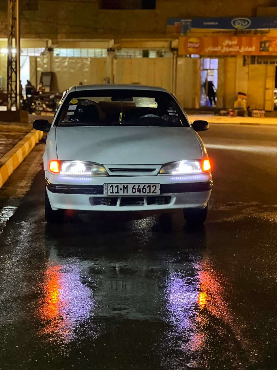 برنس للبيع مويدل 1994
رقم بغداد. تحويل ثاني يوم. 
تخم تاير. صدر امامي خلفي جديد 
بيه مكانات صبغ مكفوله من ضربه 
محرك كير بشرط السنويه لل2027 
سعرها 34وبيها مجال رقم ***********
