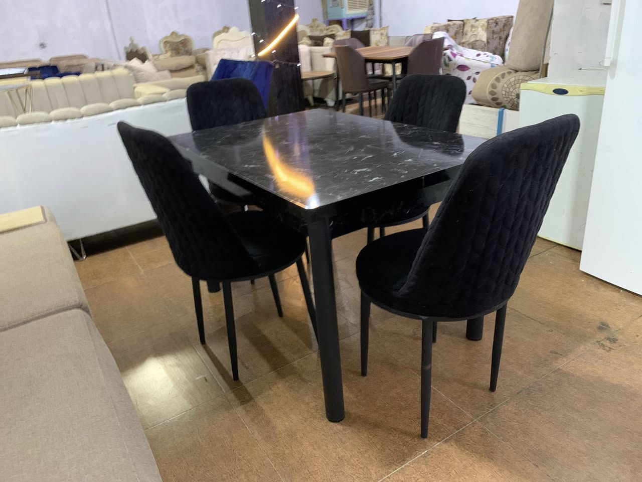 (معرض الناي )
اثاث منزلي مستخدم حسب ما 
موظح بالصوره
الاستفسار الاتصال ع الرقم ***********واتس
أو مراسلة البريد الإلكتروني 
عنوان سرورى قرب ماركة (هه رزان بازارى نوا)
(يوجد توصيل مجاني )

يوجد صيانه عامه كافة التباريد
