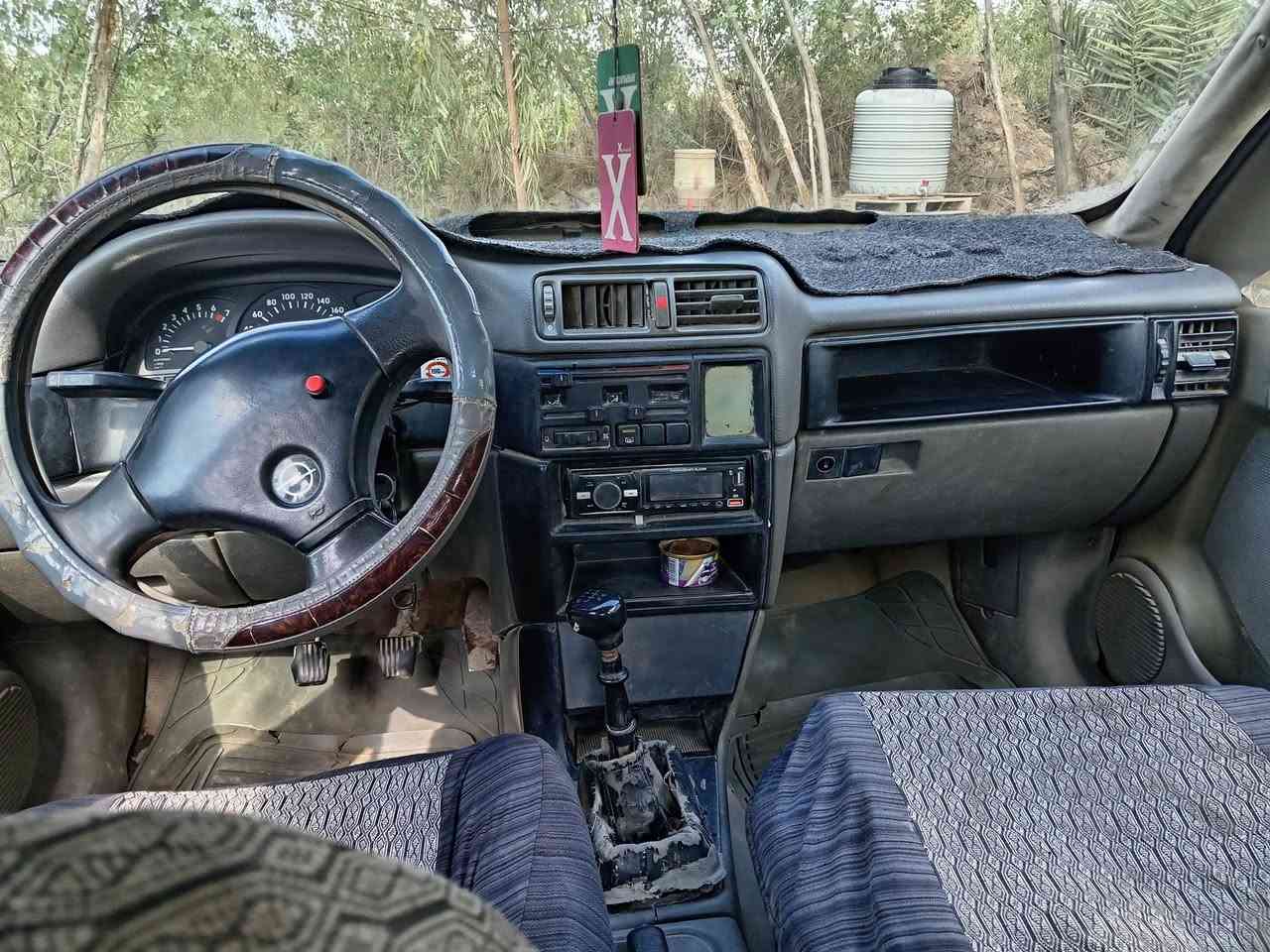 السلام عليكم شباب من رخصه الادمن
سياره للبيع
نوع أوبل فيكترا سياره نضيفه كما موضح في الصور 
كير عادي
محرك٢٠٠٠
سياره بأسمي
السعر ٣٥
مكاني بغداد للأتصال الرقم
*********** وبي واتساب
