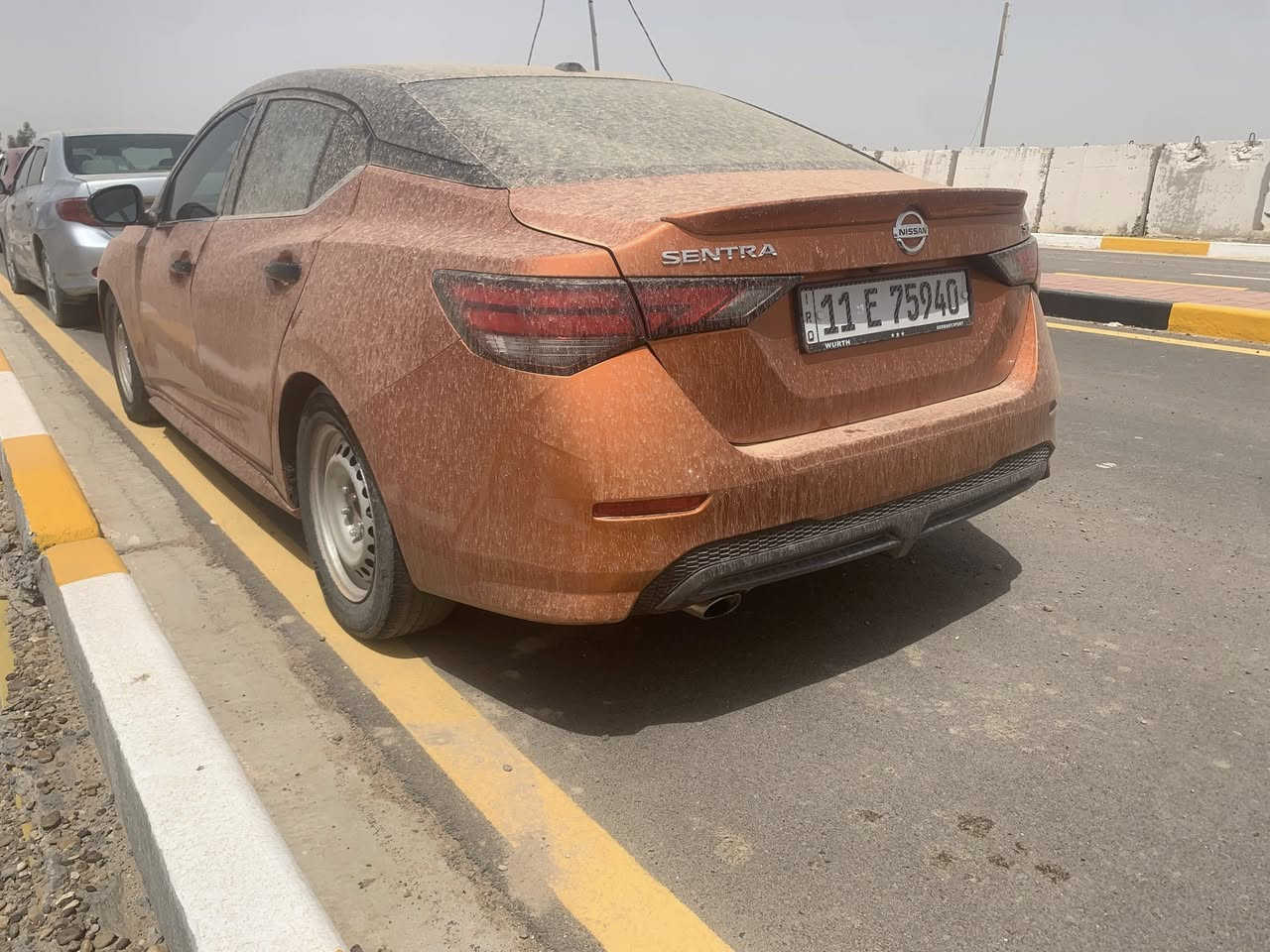 السلام عليكم
للبيع نيسان سنترا sr فول وارد امريكي 2021

حادثها جملغ خلفي وباب الخلفي مبدل وبيها بارد بالباب مال سايق وبارد قليل بالجاملغ الخلفي

ماشيه 71 الف مايل السعر 135 مكاني تقاطع درويش 

رقمي ***********
