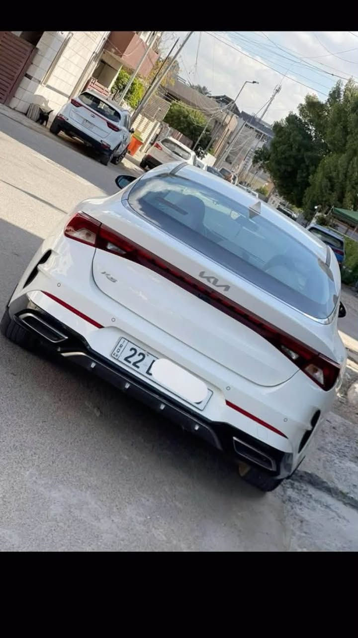 السلام عليكم

كيا (K5)  موديل 2022 خليجي الرقم اربيل الدولي بأسم  شركه تريد تحويل تريد وكاله مجانا   

 مكفوله من التبديل والصبغ  والبارد والحالوب 

ماشيه 50 الف 

محرك 2000 دوش 

داخل جلد 

بصمه. تشغيل عن بعد. 

اريل نفكيشن.

 تبريد قطعتين

ترحيب. يدات نيكل. 

مري شفط. اشاير بالمري. 

  كرسي كهرباء. 

شاشه كامره دواره. 

حساس خلفي 

مود درايف. داخل ابيض. 

ويل كب حجم 18 انج

السياره جديده ورايدها  168$

الاتصال *********** 

بغداد / الوزيريه
