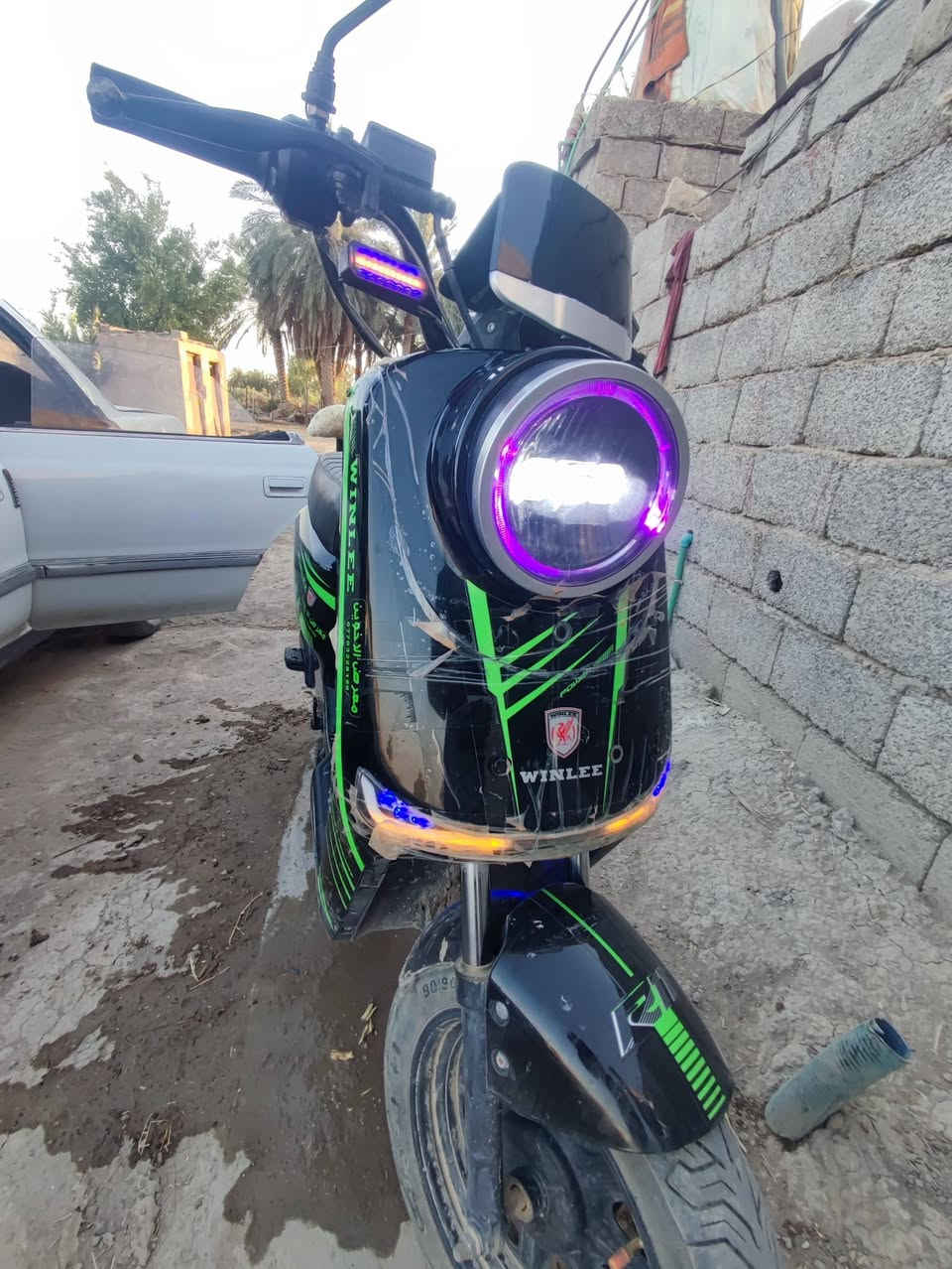 دراجه شحن R11للبيع موديل 25.سعر550وبيه مجال بسيط. رقمي***********.الناصرية قضاء سيد خيل منطقه سيد ضاهر
