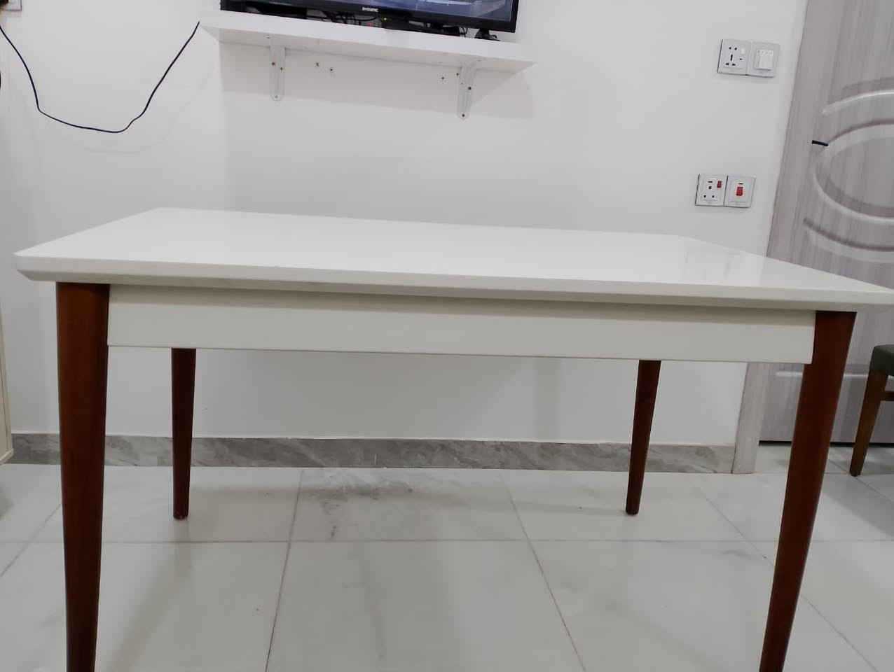 ميز طعام للبيع نضيف 6 كراسي 3 كراسي بيهه ضرر تجوه مالته تتحرك من تنتجين عليه فقط ابيعه ب250 مكان بغداد حي الحسين خلف محمع نسيم


**إذا كنت صاحب هذا الإعلان وتريد حذفه لأي سبب، رجاءا أرسل رسالة إلى الدعم الفني**