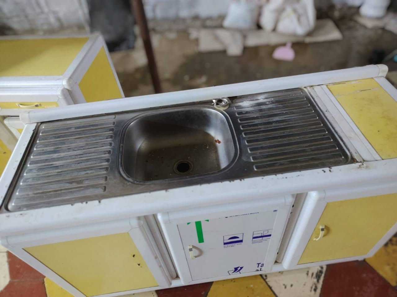 كاونتر اربع قطع للبيع نظافة 💯 بس 250 ولي مجال قليل العنوان  كربلاء الابراهميه


**إذا كنت صاحب هذا الإعلان وتريد حذفه لأي سبب، رجاءا أرسل رسالة إلى الدعم الفني**