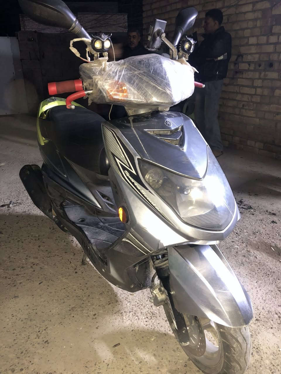 السلام عليكم سكنس فحل مرقم رقم بغداد تحويل ثاني يوم ب اسمي الدراجه شلعه ومعدل لاتبخير ولا نضوح مكينه اول فتحه الهة مكاني بغداد الغزالية للأستفسار *********** السعر 2 و300
