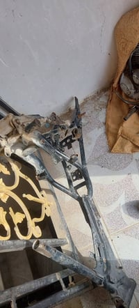 غراض تايموته • قطع غيار • دراجة نارية