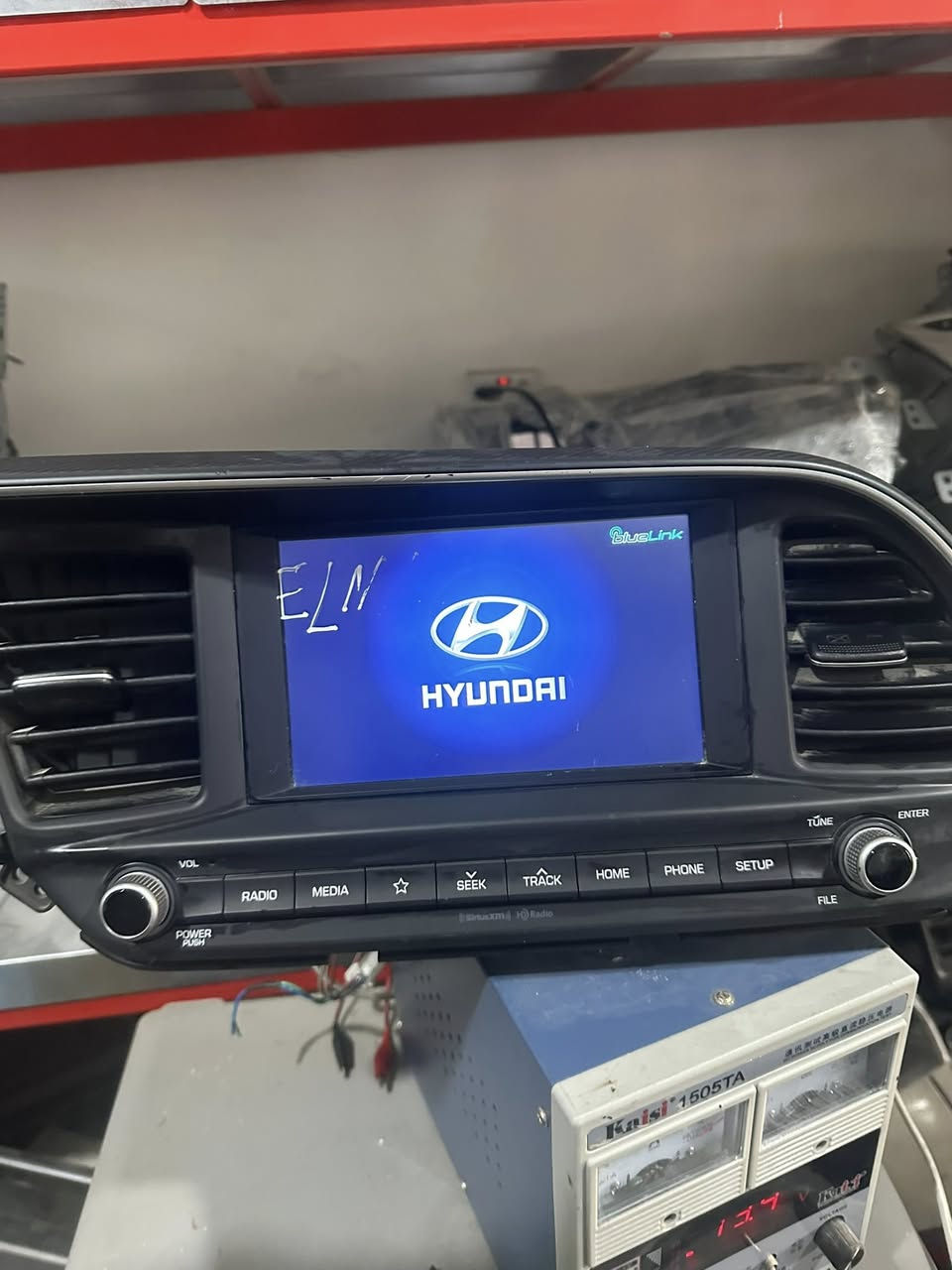 تفضل وتساب. شاشه اصلى


**إذا كنت صاحب هذا الإعلان وتريد حذفه لأي سبب، رجاءا أرسل رسالة إلى الدعم الفني**