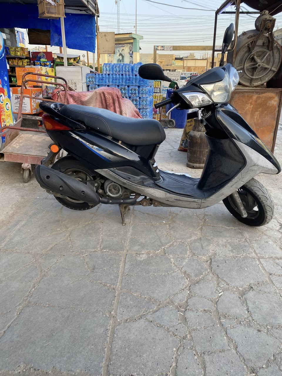 السلام عليكم ببغاء نوزل خطين الدراجه كلها بلاديه ومكفوله من كل نقص مكاني بغداد للاستفسار                                          ***********‬
