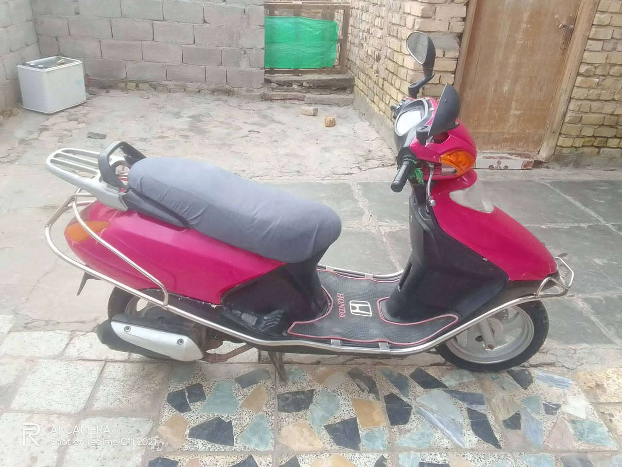 السلام عليكم
دراجة سبيسي ماليزي للبيع الدراجة جاهزة 
للاستفسار الاتصال على الرقم
***********
