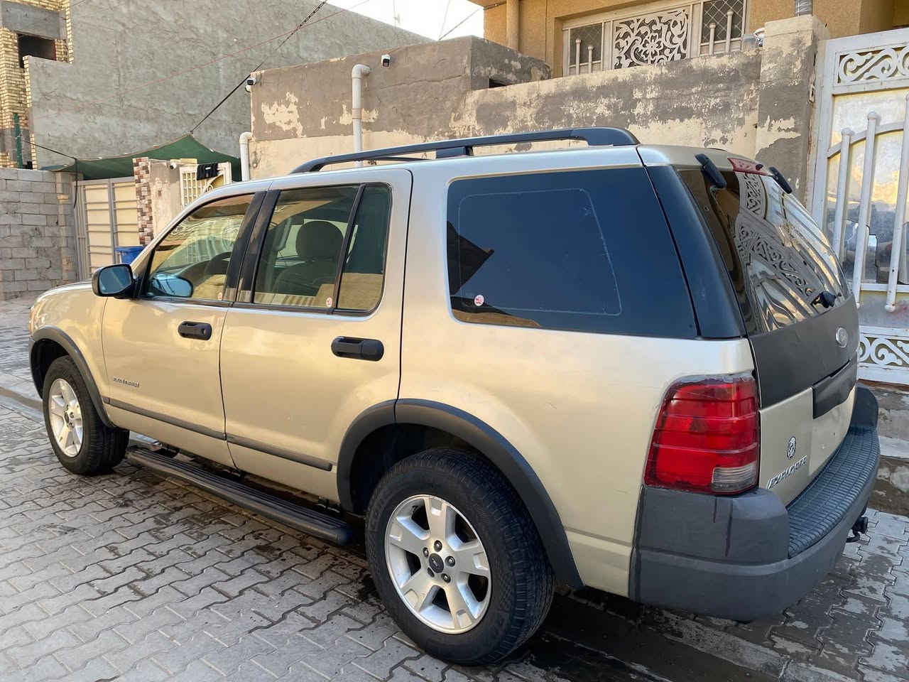 جيب اكسبلور 7 راكب  مديل 2004 مال مزاد الداخليه نظيفه جدن اوراقه كامله 
مراوس اب شبح نظيفه


**إذا كنت صاحب هذا الإعلان وتريد حذفه لأي سبب، رجاءا أرسل رسالة إلى الدعم الفني**