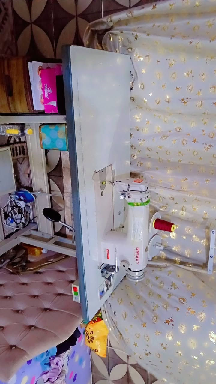 مكينه جمسي للبيع نظيفه وما داخله تصليح وشرط الفحص مكاني كربلاء وتخم للبيع 10 مقاعد تسكام للاستفسار على خاص او اتصال على رقم ***********
