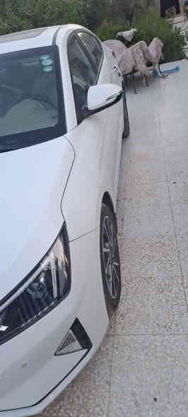 السلام عليكم النترا للبيع موديل ٢٠٢٠ ماشيه ٣٦ محرك ٢٠٠٠ سعر ١٧٣ للاستفسار اكثر ***********
