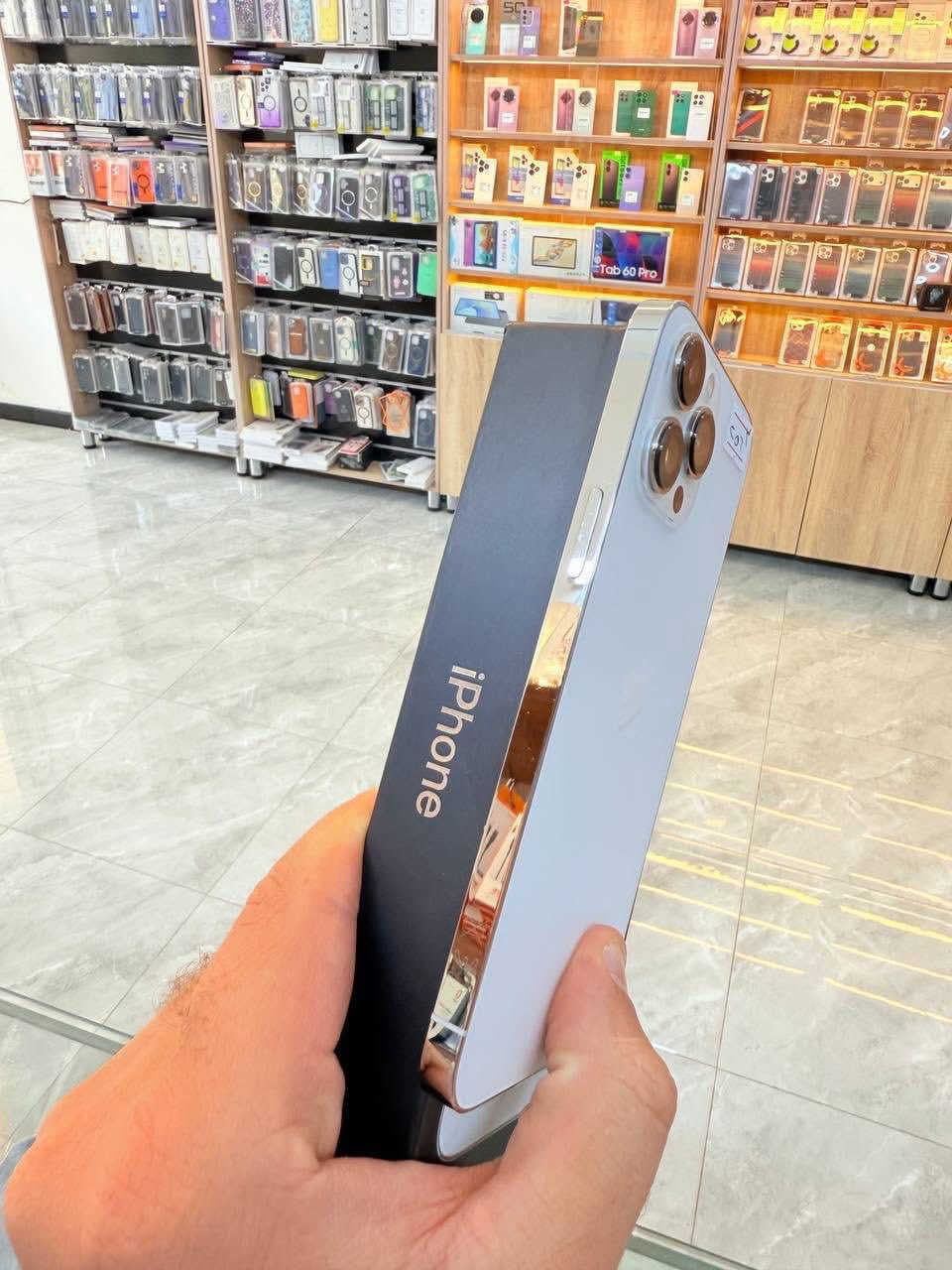 يالله 🧡
ايفون 13برو ماكس 
ذاكره 128
البطاريه 89
الجهاز بلادي وتر بروف
نضافه مليارررر الشاصي يلمع من النضافه 
5gنموذج Mبي ضمان يوم كامل 
للبيع او مراوس السعر 630الف 
للتواصل ***********
