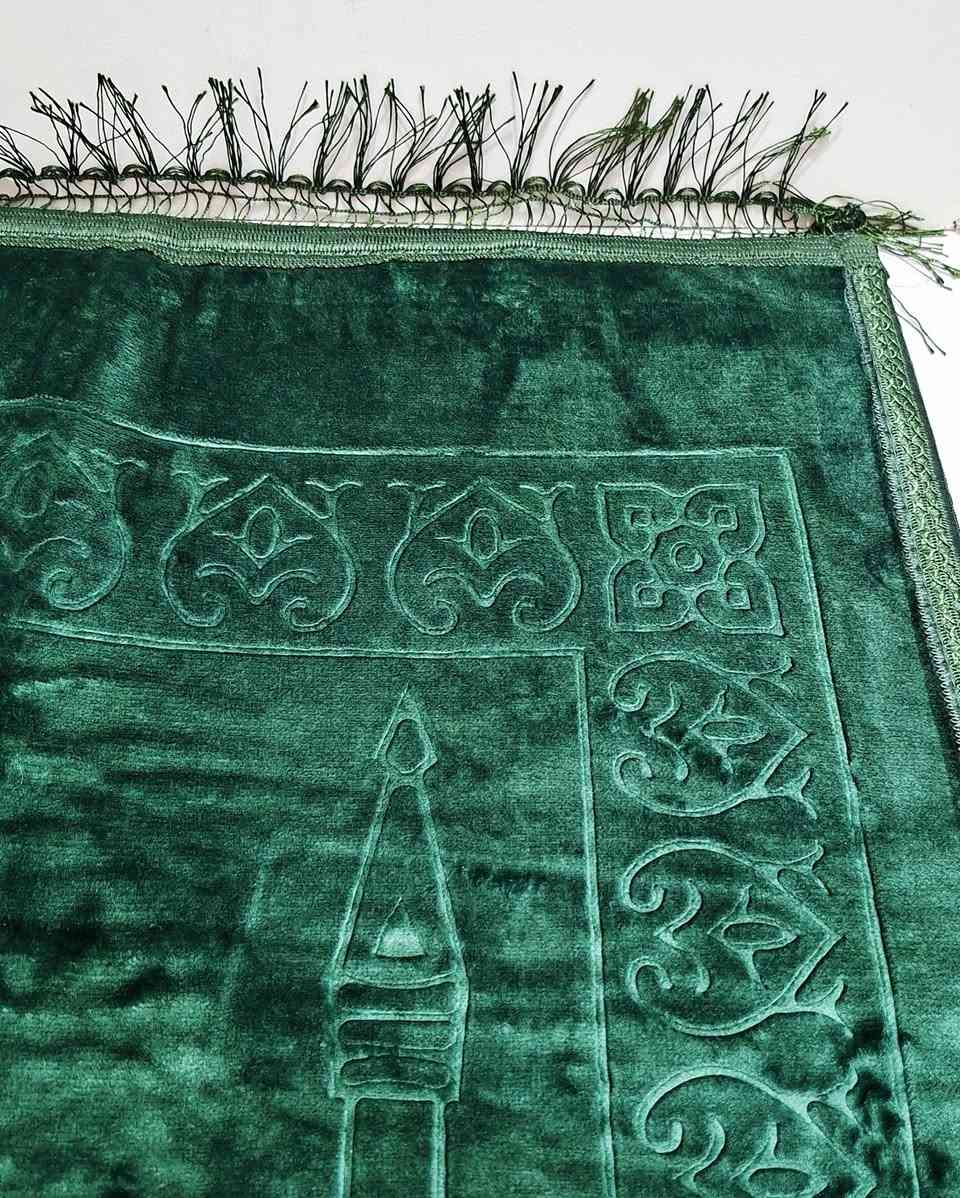 تم وصول وجبة جديدة من سجادة الصلاة 
وعرض شهر رمضان مستمر مع كل سجادة صلاة طباعه فاصلة قران هدية 
طبع حراري ثابت حسب الطلب 
ديالى / المقدادية 
***********
