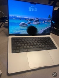 ماك 59 شحنه  رام تيرا مستخدم شهر واحد    للبيع: MacBook Pro M4  المعال...