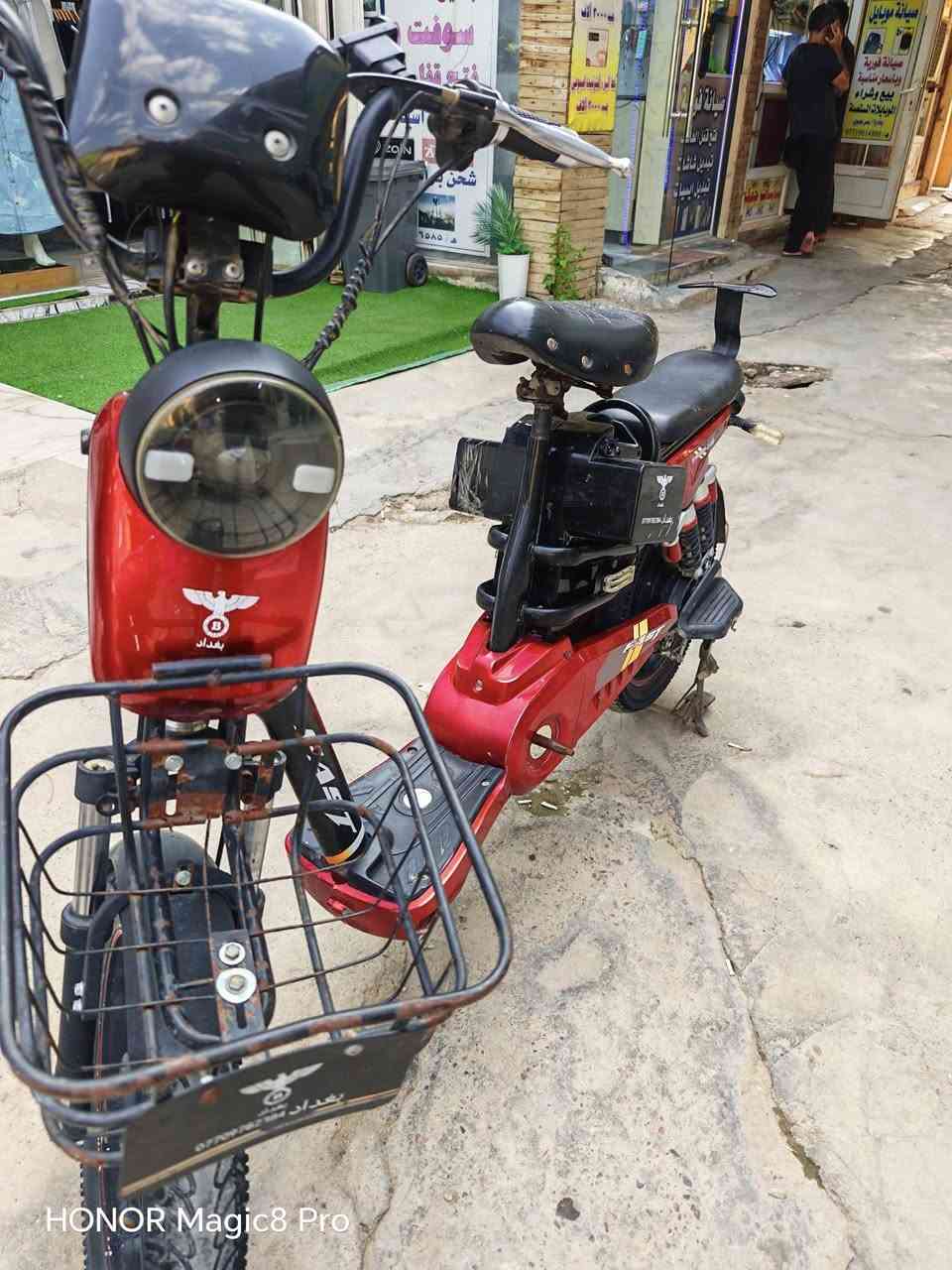السعر 250 قفل
بطاريات جديده 
مديل 2024


**إذا كنت صاحب هذا الإعلان وتريد حذفه لأي سبب، رجاءا أرسل رسالة إلى الدعم الفني**