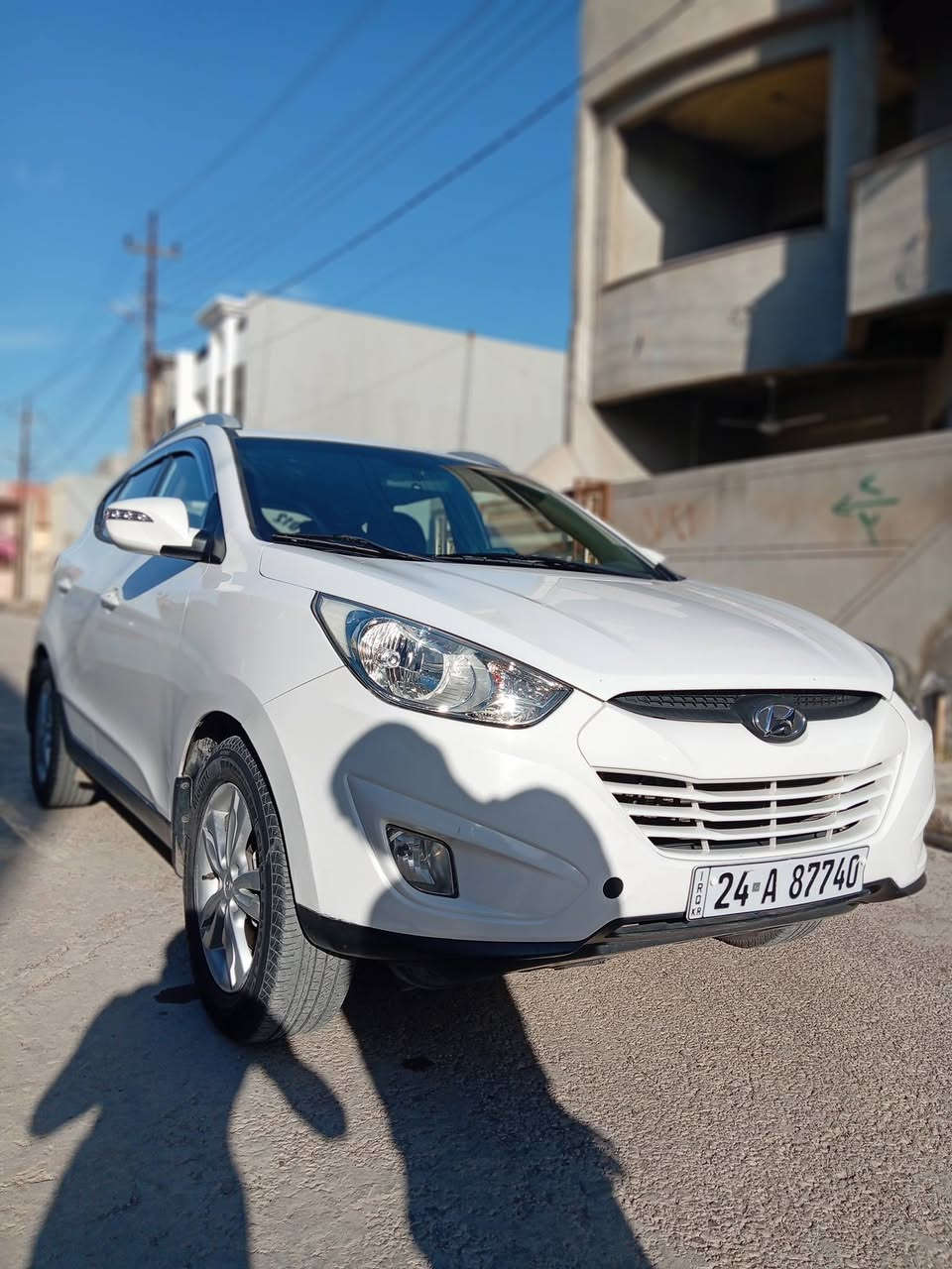 تيكسون موديل 2012.
ماشيه 171.000
مابيهاا صبغ نهائياً
سونار مالتها موجود
رقم وسنويه جديد 
مكينه مامفتوحه
السعر :145
مكان السياره الموصل بعشيقه
غير متواجد على الفيسبوك
رقم الهاتف ***********
