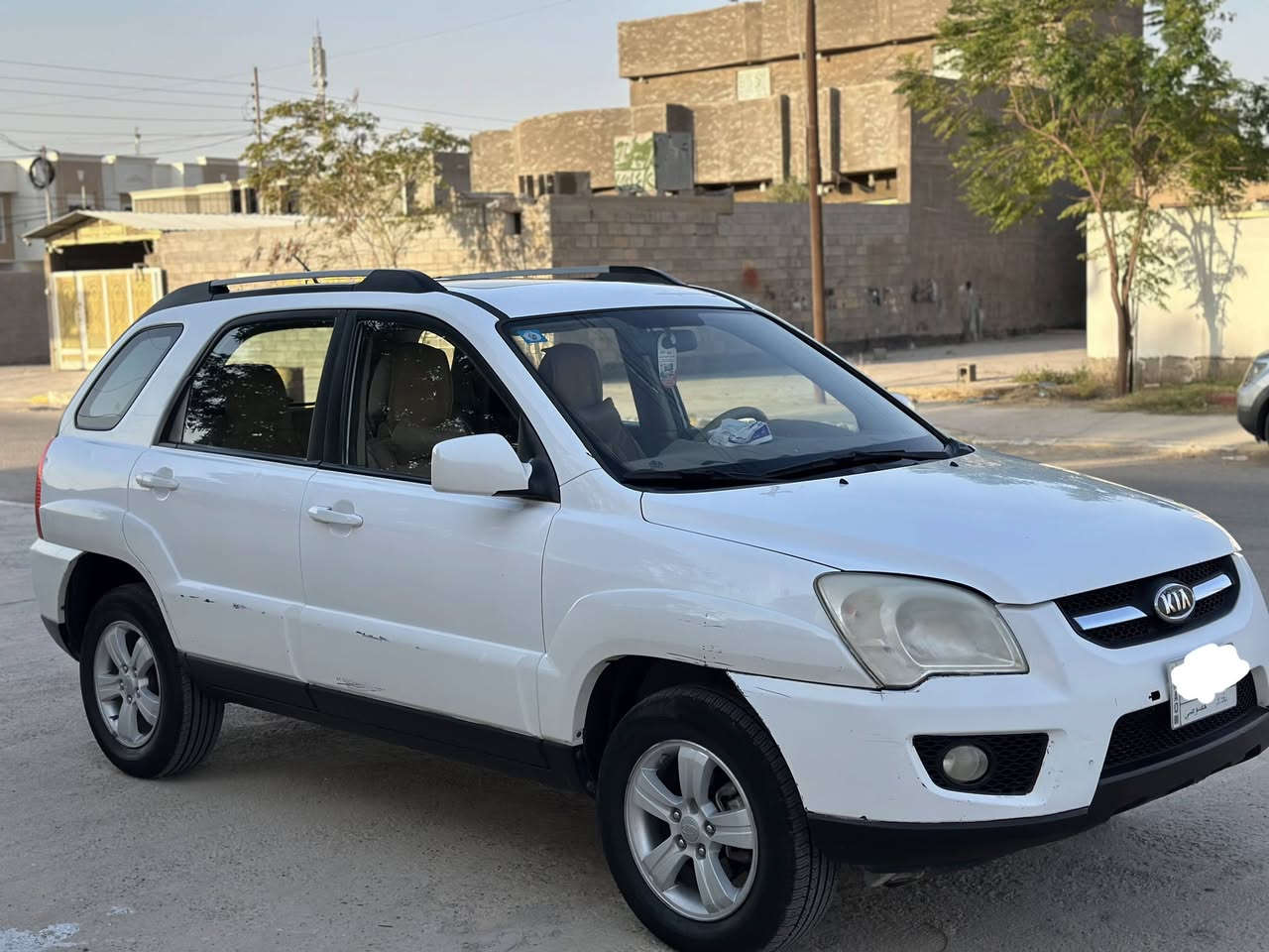 🚘 للبيع | كيا سبورتاج وارد خليجي 🇰🇷
✅ وارد خليجي2010

✅ محرك 2400  4 سلندر

✅ فتحة سقف

✅ ماشيه 148 km

✅ صبغ في الدعامة الأمامية فقط بدون أي ضربة أو حادث

✅ السيارة بحالة جيدة، والمحرك والكير  بحالة جيده

رقم بغداد مكاني الانبار الرمادي 

💰 السعر: 108 $

📍بيه مجال بسيط 

للاستفسار  يرجى التواصل على الخاص 

***********
