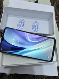 موبايل • نظيف • ما مفتوح