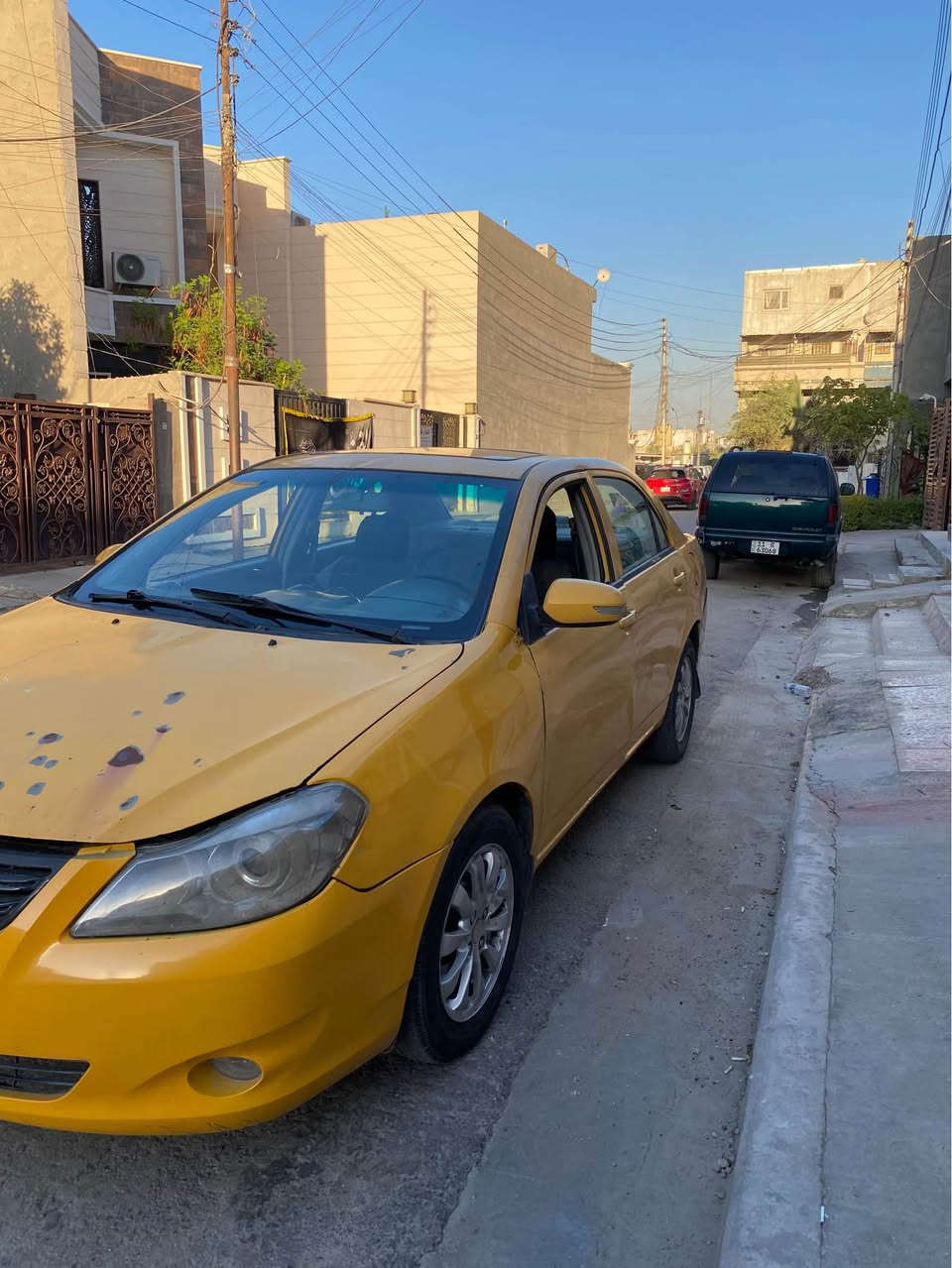 مكلف بالنشرر

رقم صاحب السياره : ***********

BYD 2013 

فول مواصفات بصمه تشغيل بصمه ابواب فتحه سقف تحكمات ستيرن محرك وكير بحاله جيده مصفره هيئه وغرامات بأسمي تحويل ثاني يوم تبريد عاطل الكشر مبين بالصور

السعرر : 28 وبيه مجال بغداد, العراق

