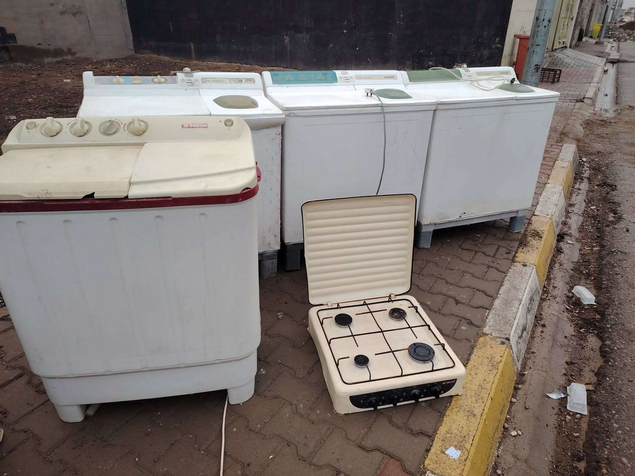 سلام عليكم للبيع شرط عل فحص شغالت


**إذا كنت صاحب هذا الإعلان وتريد حذفه لأي سبب، رجاءا أرسل رسالة إلى الدعم الفني**