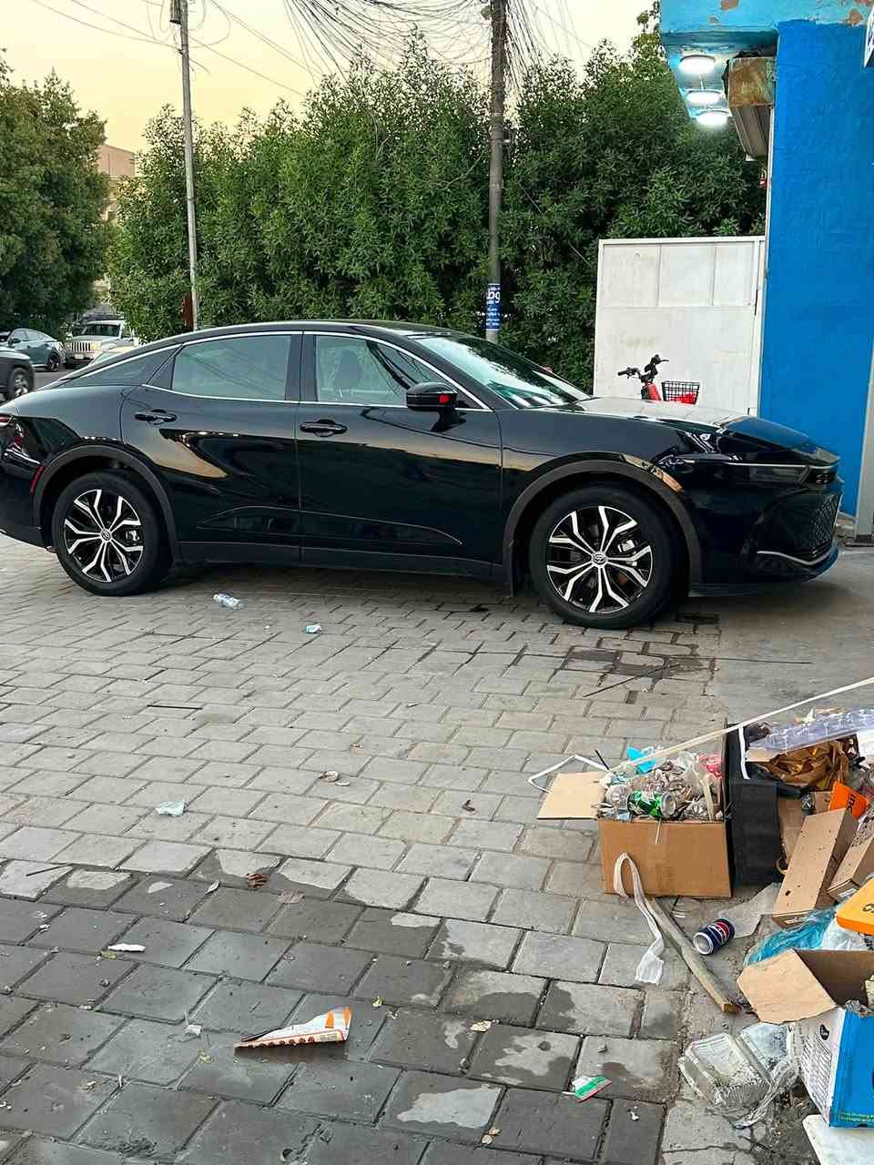 تويوتا كراون | 2024 |
رقم السيارة: بغداد

مكان السيارة بغداد 

المواصفات:

- بصمة تشغيل ودخول

- شاشة كبيرة

- ستارة أوتو

- نظام EV

- تبريد وتدفئة مقاعد

- كراسي كهرباء 

- رادارات أمامية وخلفية وجانبية

- مرايا بإشارات وقابلة للطي

- ستيرن كهربائي

- نقطة عمياء

- هايبرد 2500

- كافة أنظمة الأمان والقيادة

سياره بأسمي تحويل ثاني يوم 

الضرر  جاملغ وبنيد مبدلات وكاله 

السعر 265 ورقه وبيه مجال وذا اكو مراوس حسب القناعه 

هاتف ***********
