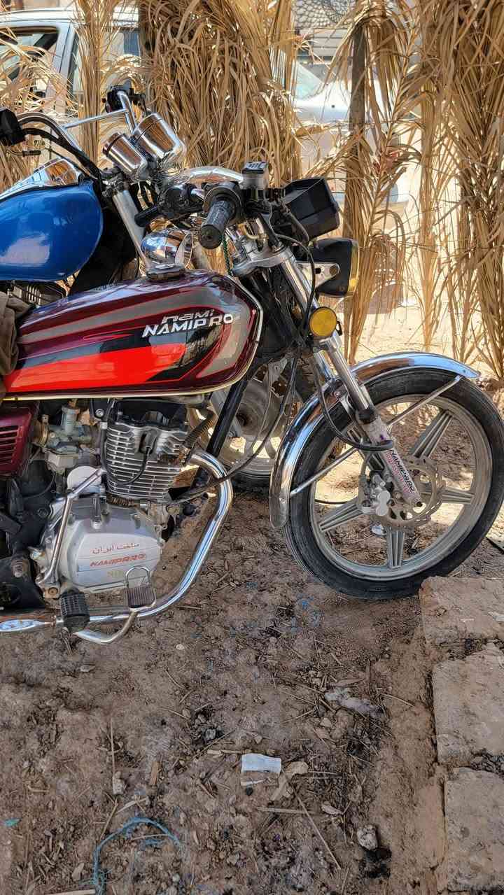 للبيع دراجه سيفان ما بيها اي نقص سعر 350اتصل على الرقم(***********)
