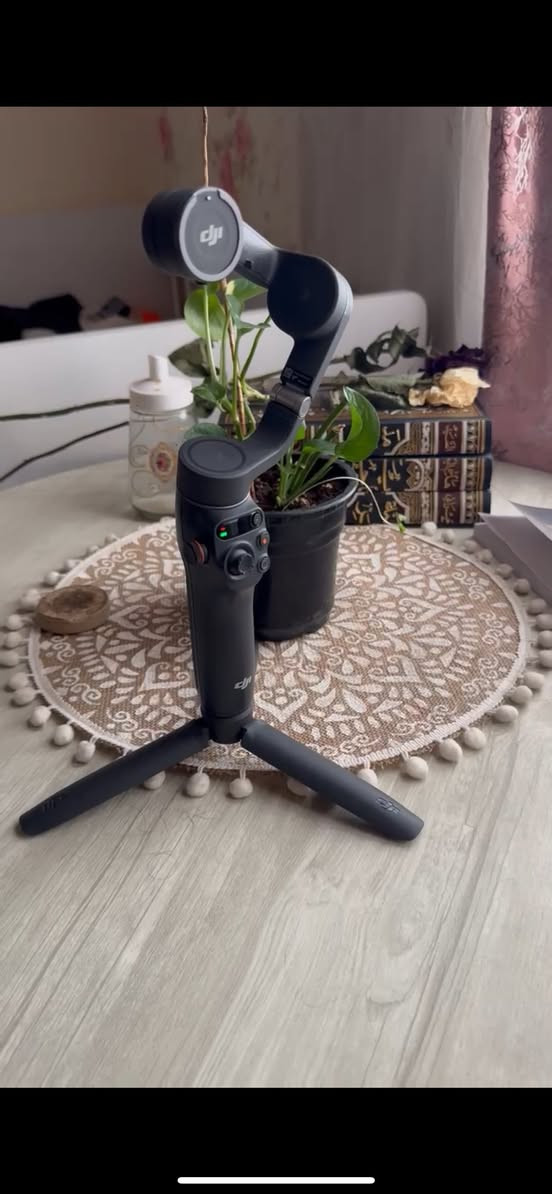 للبيع مثبت موبايل DJI أصلي 📸
نظيف كلش، استعمال قليل وما بيه أي عيب

يشتغل 100% والتثبيت قوي

يناسب تصوير الفيديوهات، الريلز، الستوري، تيك توك

خفيف وسهل الحمل

يجي ويا كل ملحقاته الأصلية والباكيت

السبب: ما محتاجه

📩 التواصل خاص

⸻البصره


**إذا كنت صاحب هذا الإعلان وتريد حذفه لأي سبب، رجاءا أرسل رسالة إلى الدعم الفني**