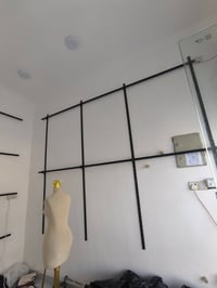 ستان ملابس للبيع السعر حسب الاتفاق للاستفسار 07725798266