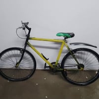 بايسكل بالة • مصبوغ • محتاج تصليح