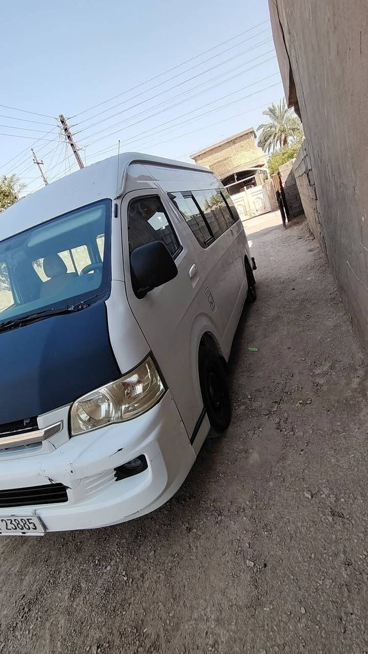 السلام عليكم للبيع جنبي عاليه موديل 14رقم بابل سياره مكينه كير اكسل تبريد  مكفولات بيها بيها طخه ورا باب سلايت موضحه بصوره دواير معمره وطخه بلغد شويه مكان السيارة بغداد المدائن العسر 125 وبيها مجال
للاستفسار ***********
