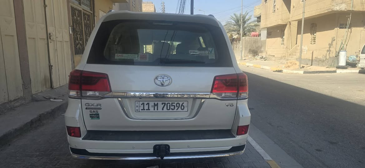 السلام عليكم
لاندكروز موديل 2019 فول مواصفات واحد على واحد 

ماشيه 85مواصفات الكزز 

كيلو مشي حقيقي جنطه كهرباء 5 بصمات كشنات جلد  مري 

شفط كهرباء 3 شاشات اصليه دشبول لكزز شحن لاسلكي 

حساسات أمامية وخلفية فول ستم إرباك سياره مكفوله كفاله

 عامه من البارد وصبغ وتبديل السياره مكينه(6)سلندر

 باسمي رقم بغداد  بسمي  للستفسار ***********
