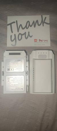 تحية طيبة توفرت بطاريات درون شاومي الاصدار الحديث تواصل وتساب 07713545...