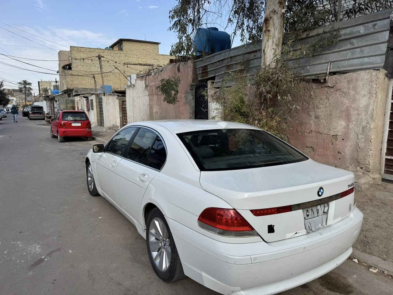 بدون كص 4 قطع صبغ ماشيه 202 الف مابيها نقص برغي عنواني بغداد 745 فول سعر 55 قفل متوازي عل بيع عندي بناء وتسجيل مفتوح بس اني معتاز الالف هسه بل عافيه عل ياخذها ***********
