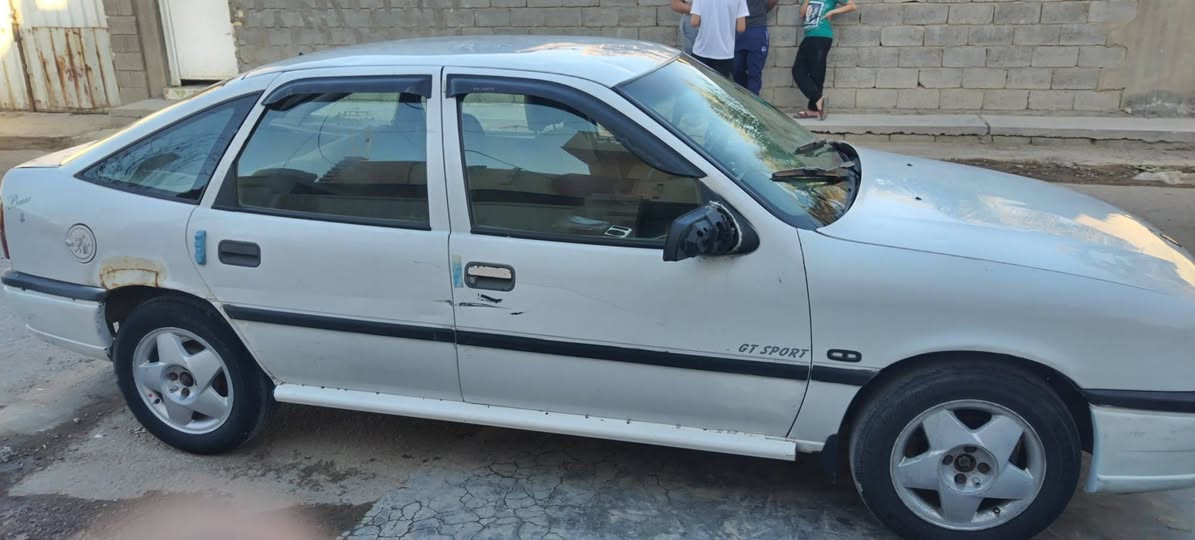 السلام عليكم اوبل فكتره للبيع رقم بغداد المكان ابوغريب السعر 32 وبيهه مجال رقم التلفون ***********
