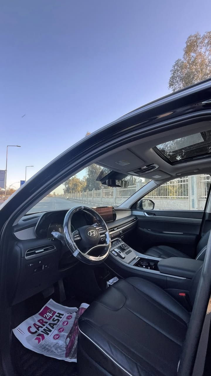السلام عليكم
هيونداي بالاسيد / Hyundai palesade XRT

موديل : 2023

فئة XRT

اللون : اسود ملكي🔥

ماشية 25 مايل فقط 

سيارة جديدة 

الضرر موضح بلصور جداً بسيط بدون ارباك بدون دواخل بشرط

مرقم اربيل وكامل تحويل ثاني يوم 

مكاني موصل

 - مواصفات السيارة XRT -

بصمة تشغيل وترحيب ليزري انارة

سلايد روف

شفتات ستيرن

سمعات هارمن كاردن

مقاعد جلد

مقاعد امامية تدفئة

قيادة ذاتية تفاعلية

حساسات خلفية

رادار امامي تنبية ماقبل الاصدام وتوقف ذاتي رادار خلفي تنبية ماقبل الاصدام وتوقف ذاتي

حساس اجتياز

كامرا أمامية ( تحديد مسار )

صندوق خلفي كهرباء + فتح تلقائي عند الاقتراب مودات قيادة ( ذكي/ رياضي/ اقتصادي/مريح /ثلجي)

نظام جر المقطورة

لايتات + كشافات + لد نهاري زنون شاشة متصل الشكل الجديد

اطارات حجم ٢٠ والويل لون بلاك شاحن موبايل واير لس

المرآة الوسطية تعتيم ذاتي وجانبية تعتيم وهيتر مراية جانبية اشارات بالمريا الجانبية

نظام نزول منحدرات

هاندبريك بصمة

تشغيل عن بعد

للأستفسار 

***********
