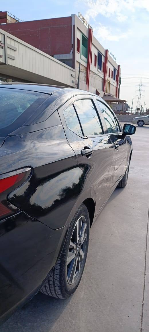 نيسان فيرسا 2021 sv 
4قطعه صبخ+صندوق تبديل شركه بي شاصي وداخلي  رقم سنوي جديد 2028

ژ*********** اكر, نينوى
