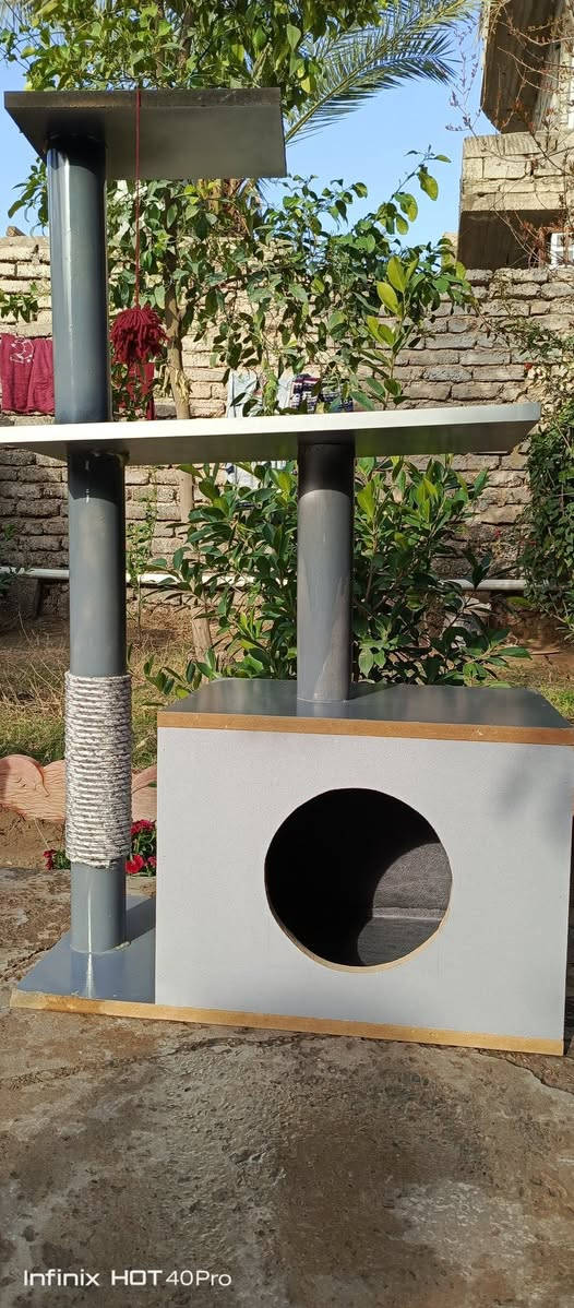 سلام عليكم منزل قط للبيع خشب الارتفاع 112سم 
العرض 69سم يحتوي عل رفوف عالية للقط السعر 60الف...


**إذا كنت صاحب هذا الإعلان وتريد حذفه لأي سبب، رجاءا أرسل رسالة إلى الدعم الفني**