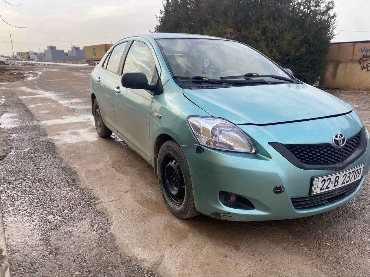 تویوتا یارس مۆدیل ٢٠٠٩ گیر تماتیک و دوو گێج گیر و مکینە و تەبرتد و تەقە و رەقەی بەشەرتە چوار تایەئ تازەی لۆ بەسترایە  رەقەم و سەنەوی نوێیە سیارەکە سبوغ عامە وەرنەگەرایە بەس بەوەرگەرا دەروا پێش و پشتی زۆر جوانە ناو دەرگای سایەقی کەمیک لیدراوی هەیە بەشەرتی بەناو کردن و گێر و مکینە دەفرۆشم نرخی  تەنها ٦٣ وەرەقە و کەمێک مجال و ٨٥٠ دۆلاریش غرامەی لەسەرە دوای معاملە دەگەریتەوە شوین هەولیر *********** أربيل, العراق
