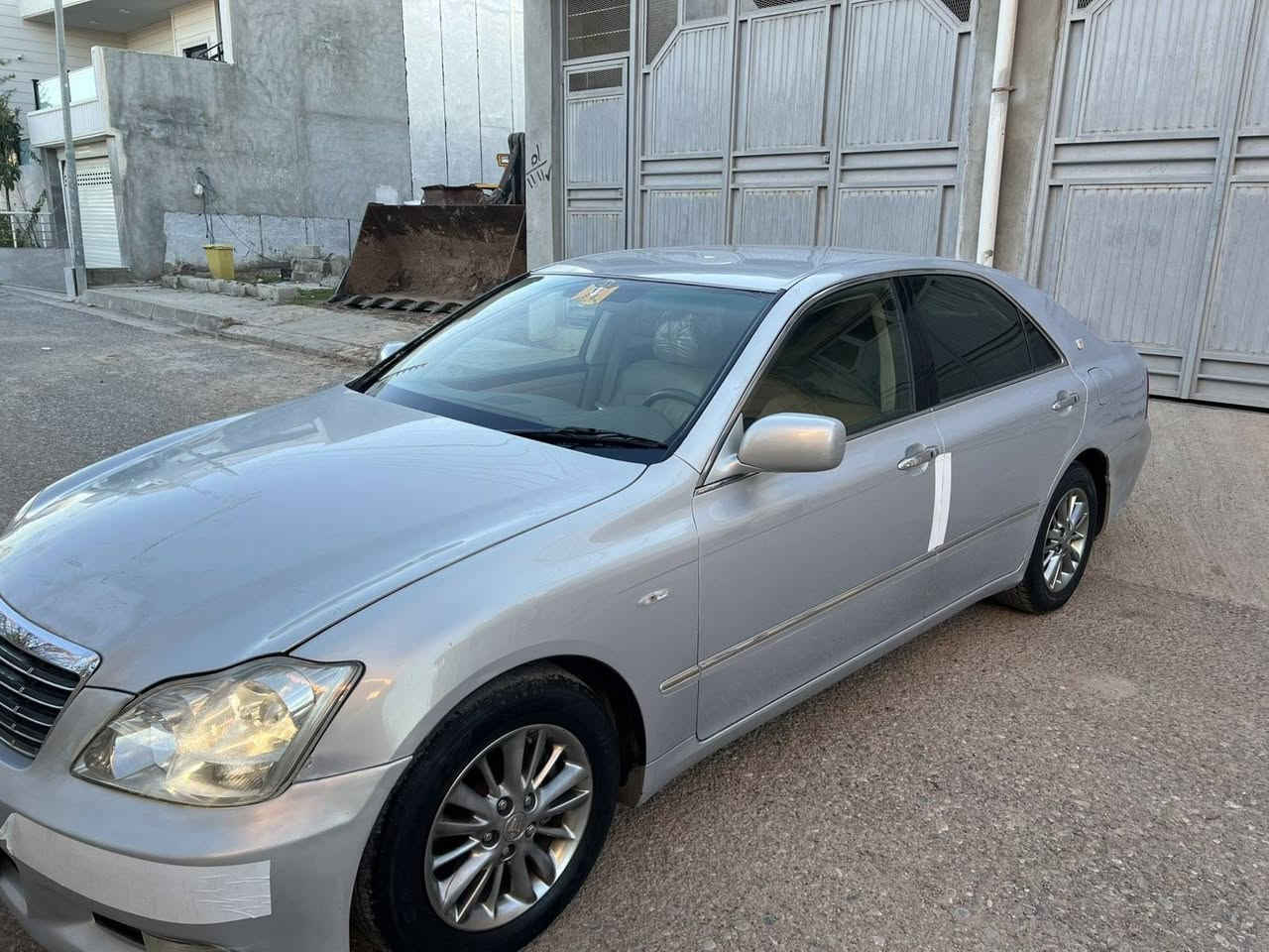 شاهینە بڕاوە ٢٠٠٧ بەسمە ڕەساسی سعری کۆتای ٤٠ گەڵا 
١٨٢ 
٢٠٠٧ بەسمە ڕەساسی
فول فول مواسەفات 
جلد 
هیتەر 
سەلاچە 
٣ پەردە
ناوزەرد 
٤ کوشن کارەبا 
سوکان لێگزس 
ئیتر فول فول مواسەفات تەنها سڵاید نیە باسی مواسەفات مەکە 
٤ تایەو ویلی لۆک لۆکی لەسەرە 
کامل مەسروف کراوە 
سەقفی بۆیاخ نیە بەشەرت ✔
کەڤەر گۆڕاو نیە بەشەرت ✔
ژمارە شانسی بەشەرت ✔
دەعموو لێدراوی قەترە نیە بەشەرت✔
سعری قوفڵ و کۆتای ٤٠ گەڵا ✔
***********
***********
***********
کەسیش کۆمێنت نەکات بڵێت بۆ ئەکتیڤ دانراوە و شتی  وا نیە بەو پارەیە ماڵی خۆمەوەو هەرزان ئەیفرۆشم ئەوە ٣ ژمارە موبایلم داناوە ئەدمینی دڵ ❤
